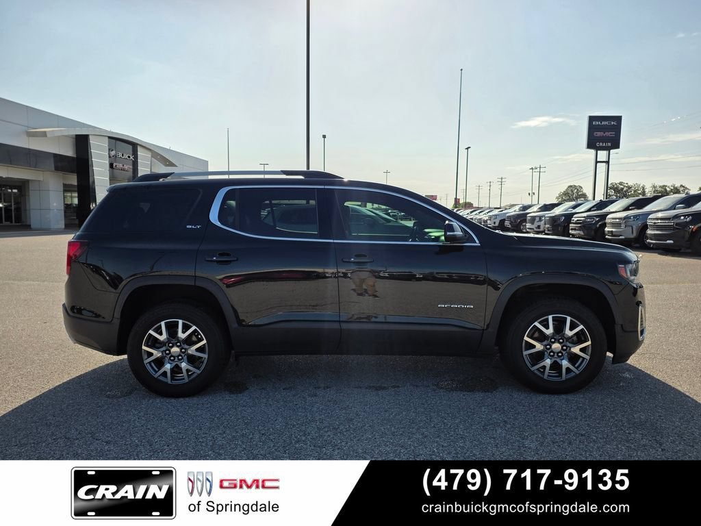 2023 GMC Acadia SLT