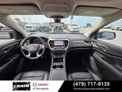 2022 GMC Acadia Denali