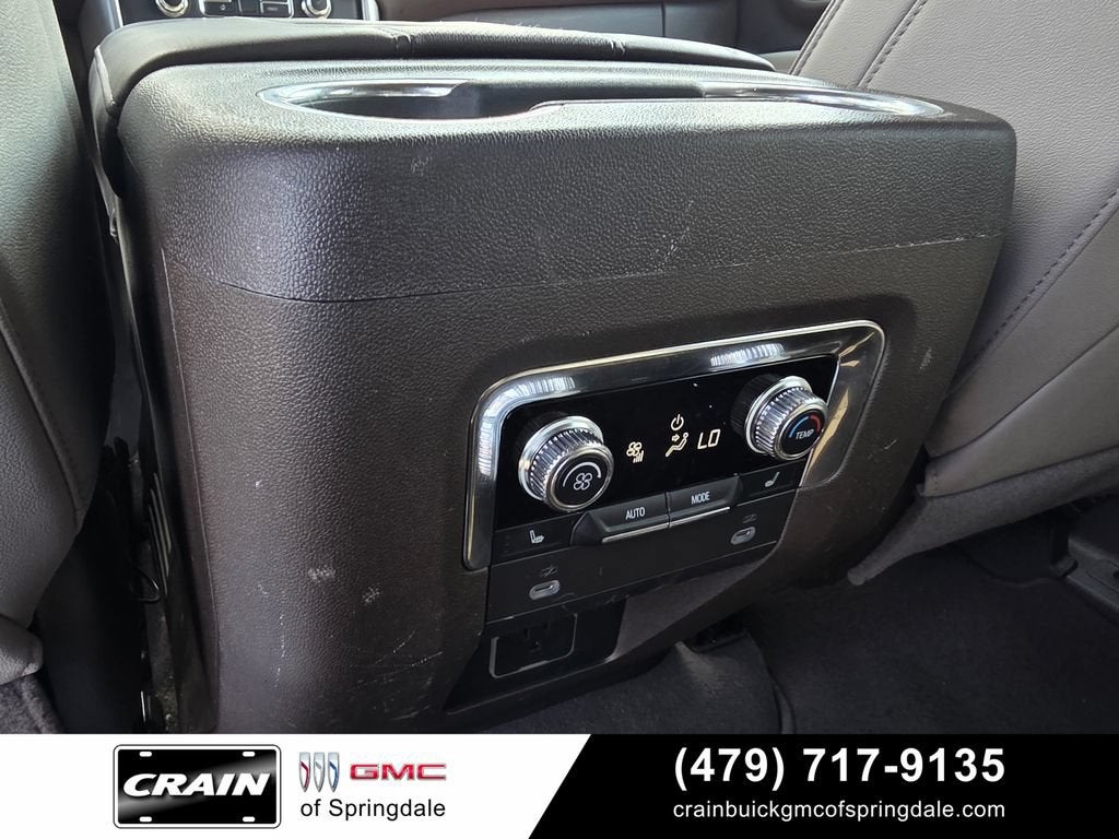 2023 GMC Yukon XL SLT