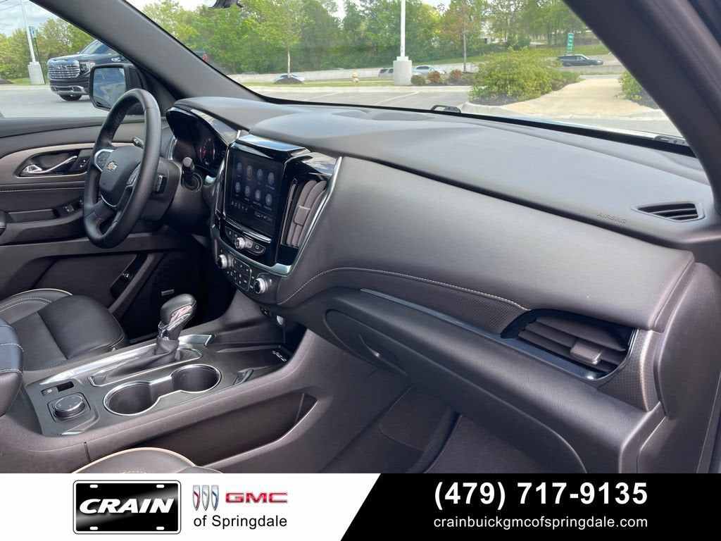 2023 Chevrolet Traverse Premier