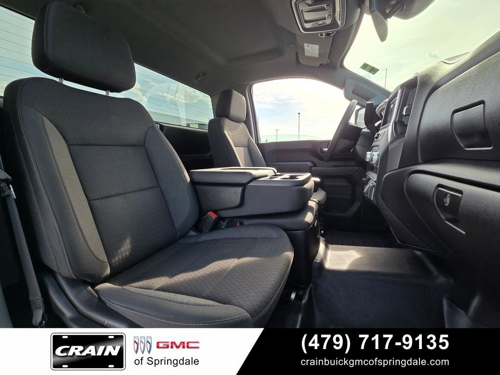 2025 GMC Sierra 2500 HD Pro