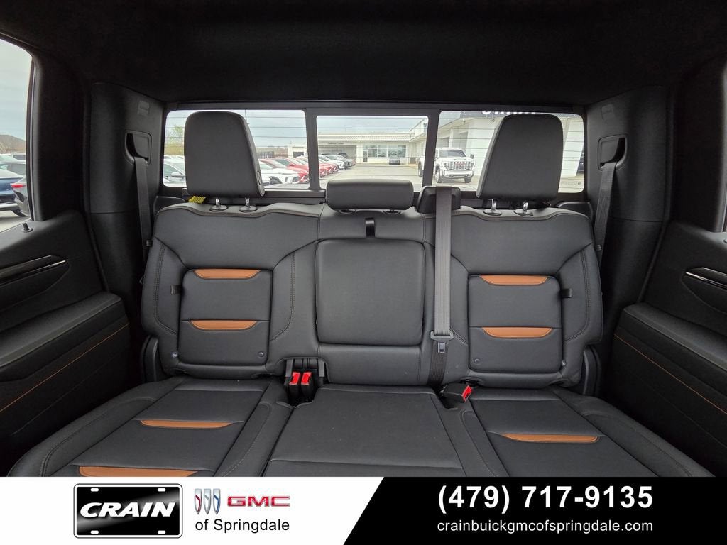 2025 GMC Sierra 1500 AT4