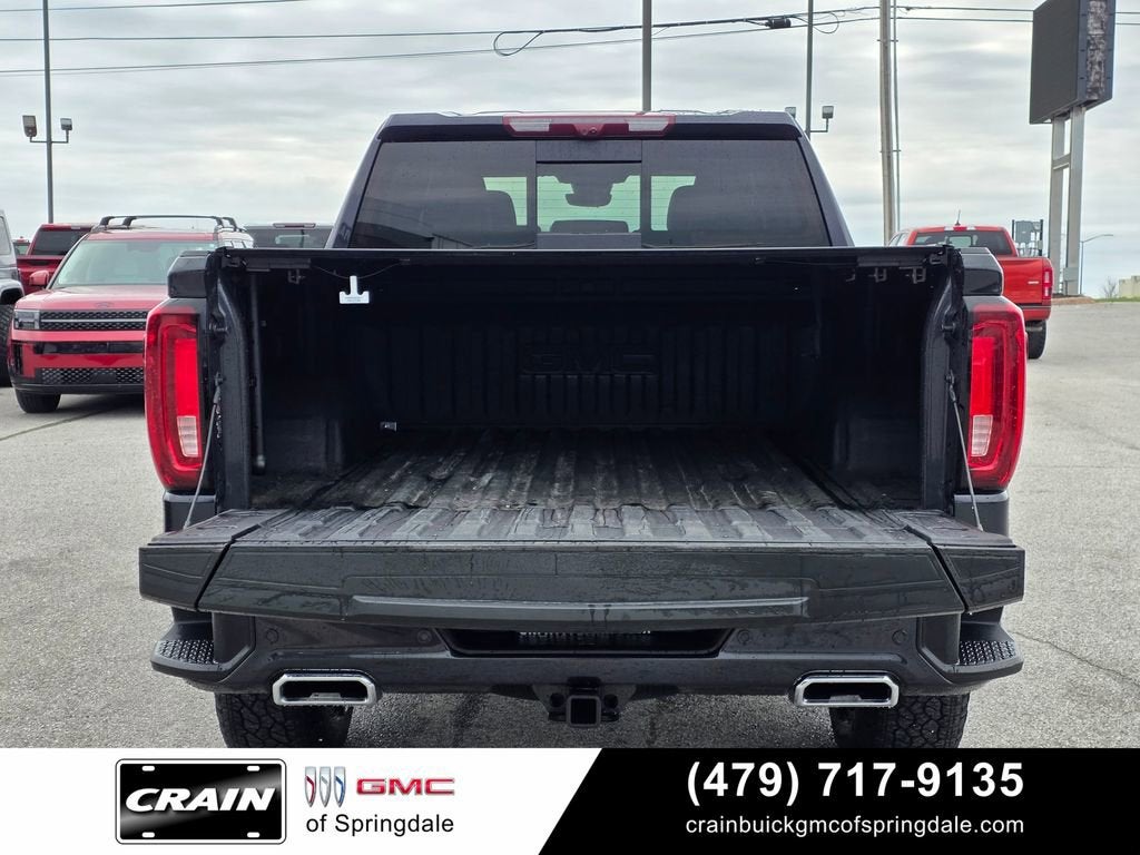 2025 GMC Sierra 1500 AT4
