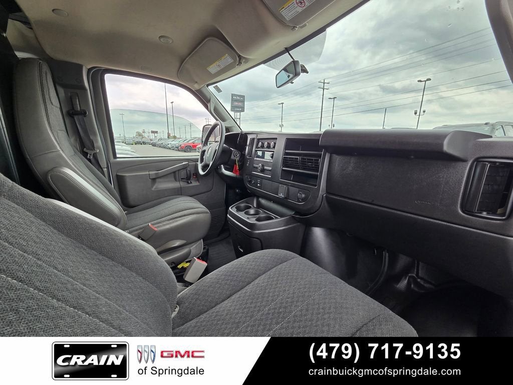 2024 GMC Savana Cargo 2500 Work Van
