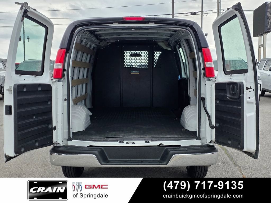 2024 GMC Savana Cargo 2500 Work Van