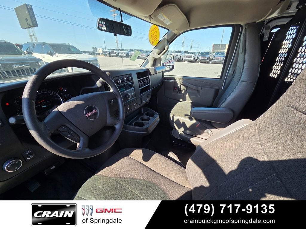 2023 GMC Savana Cargo 2500 Work Van