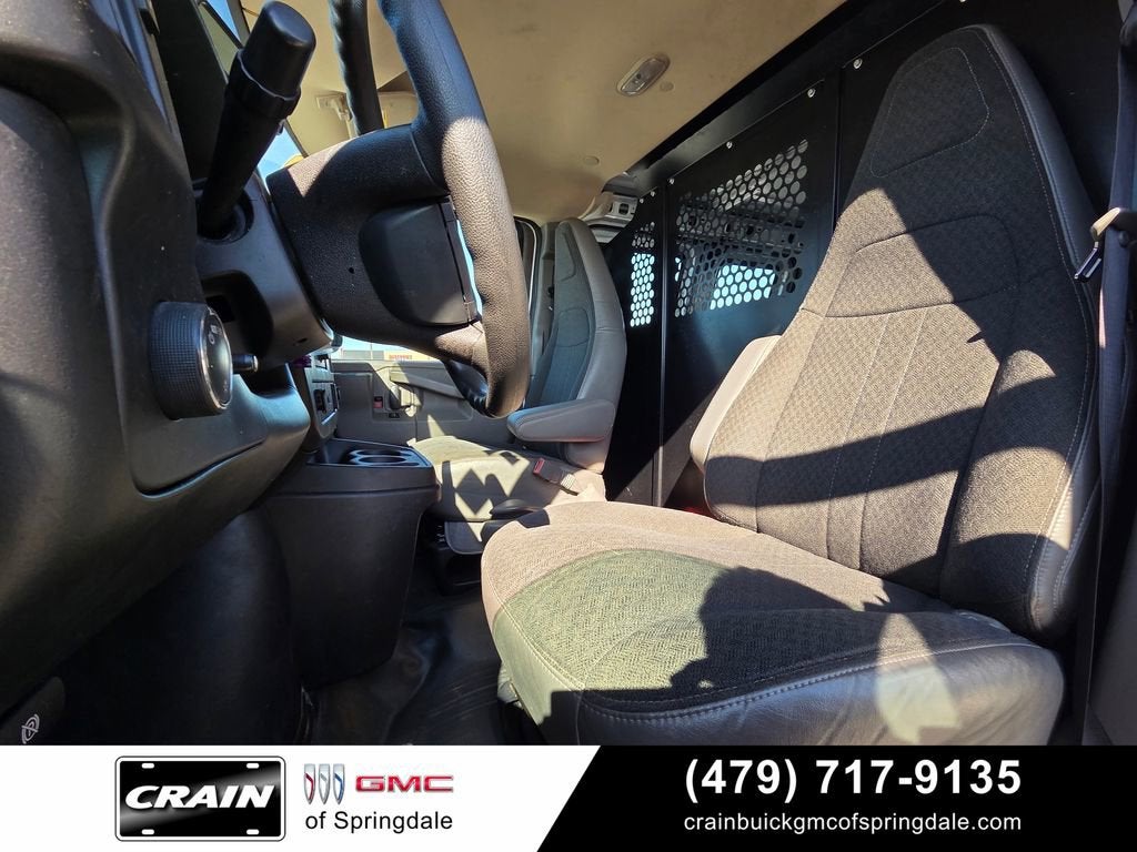 2023 GMC Savana Cargo 2500 Work Van