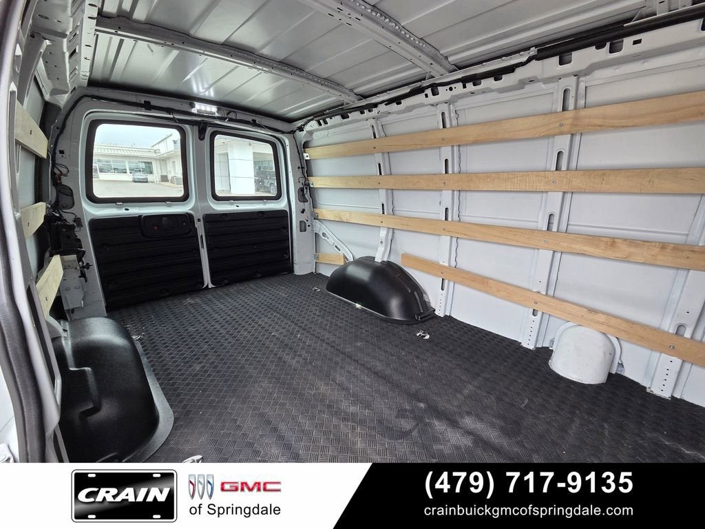 2024 GMC Savana Cargo 2500 Work Van