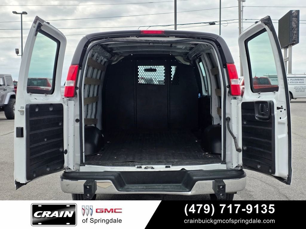 2024 GMC Savana Cargo 2500 Work Van