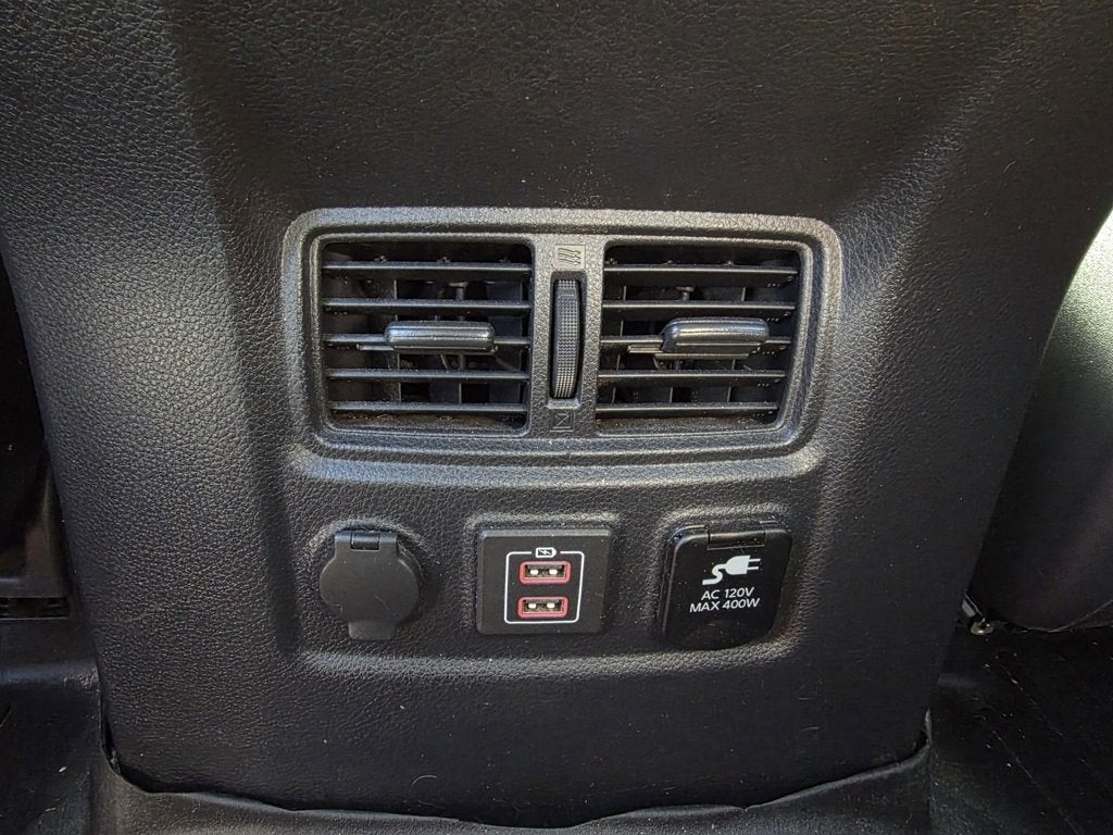 2019 Nissan Titan SV