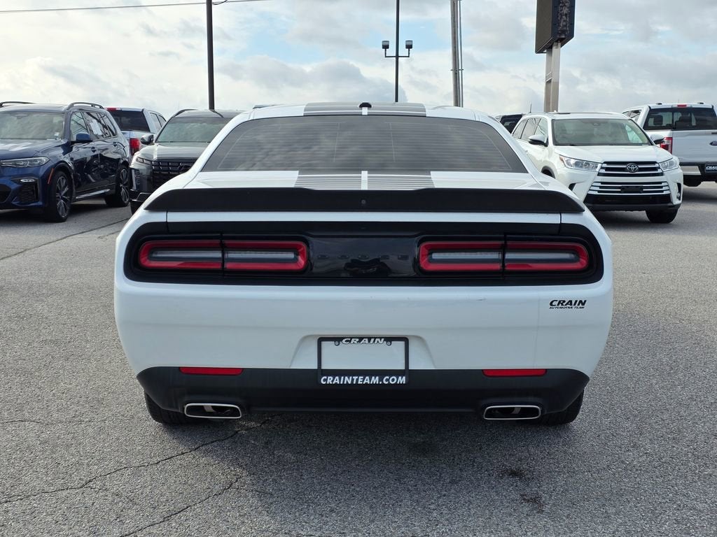 2022 Dodge Challenger SXT