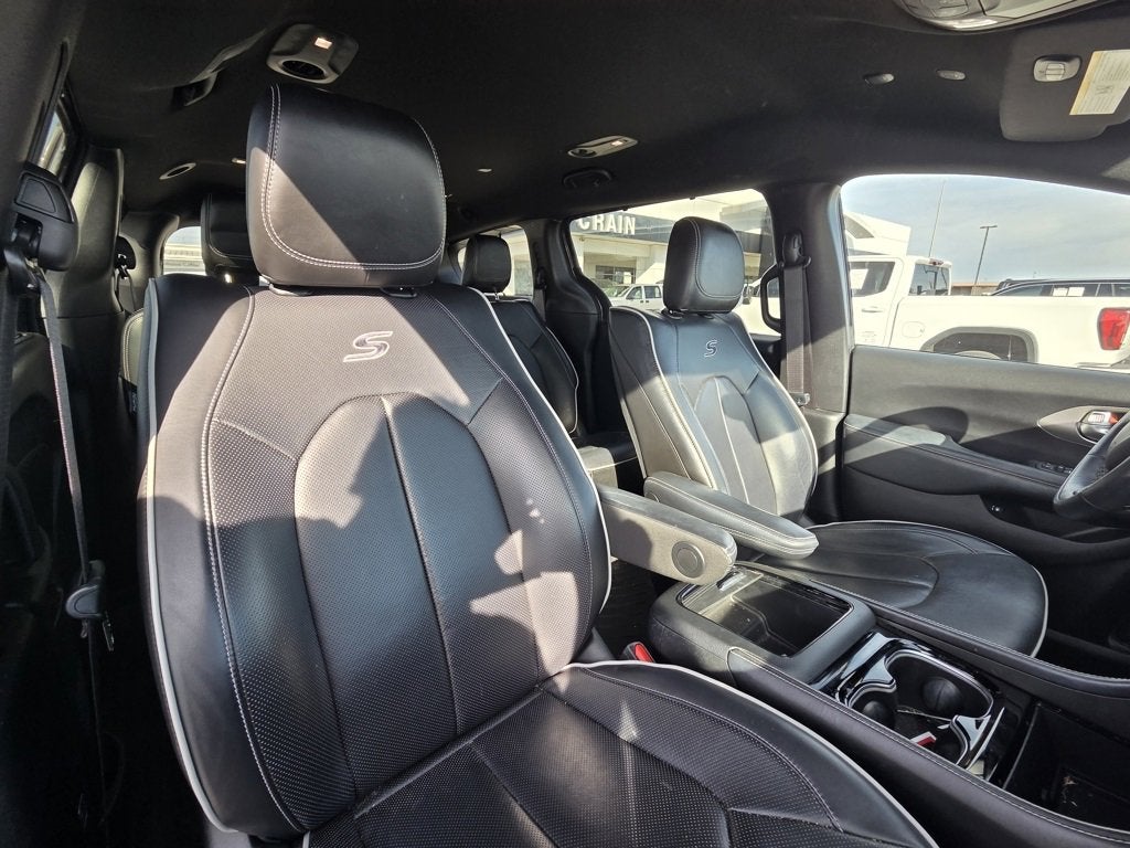 2021 Chrysler Pacifica Hybrid Limited