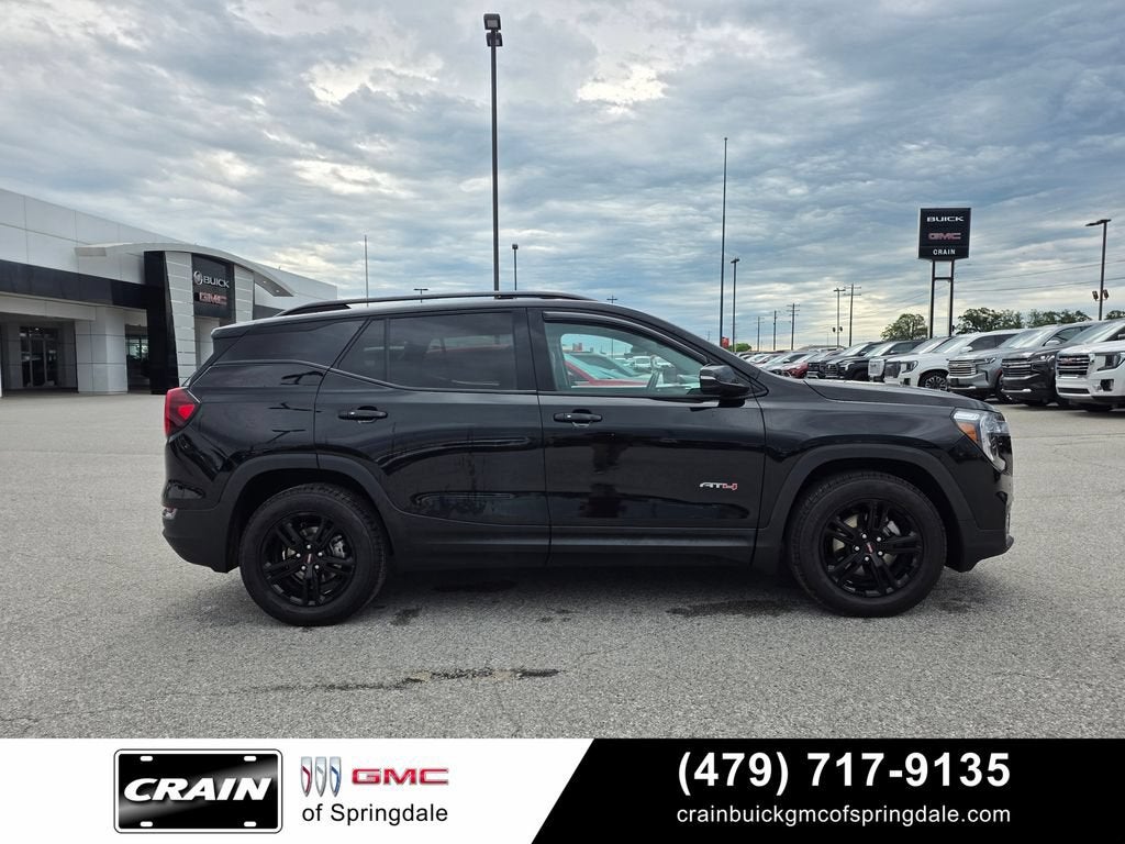 2022 GMC Terrain AT4