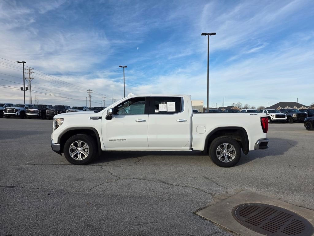 2024 GMC Sierra 1500 SLT