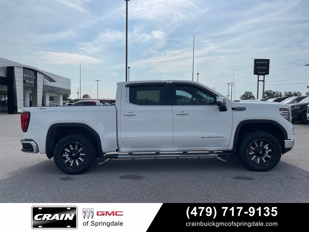 2024 GMC Sierra 1500 SLT