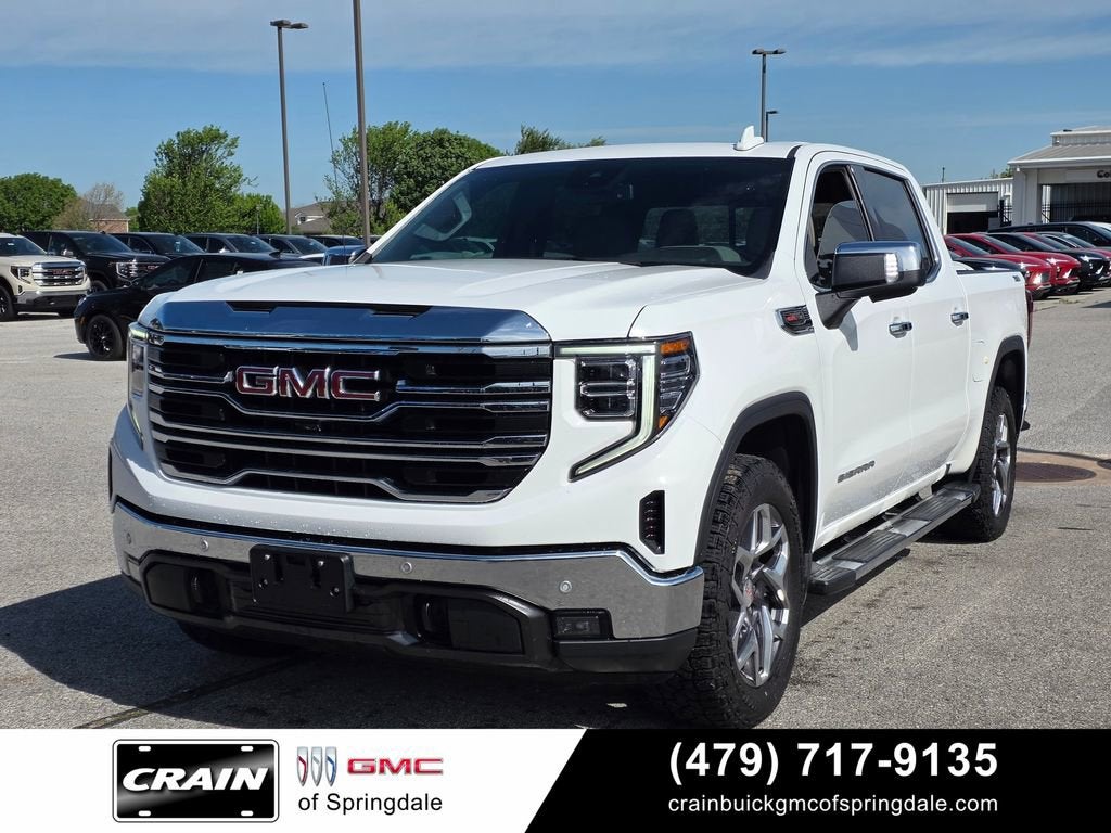 2024 GMC Sierra 1500 SLT