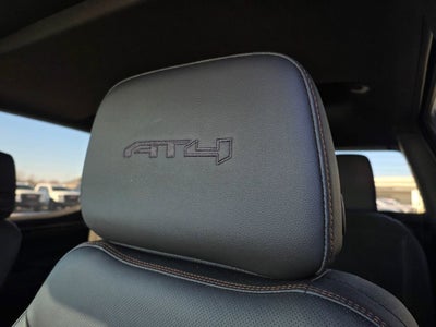 2025 GMC Sierra 1500 AT4