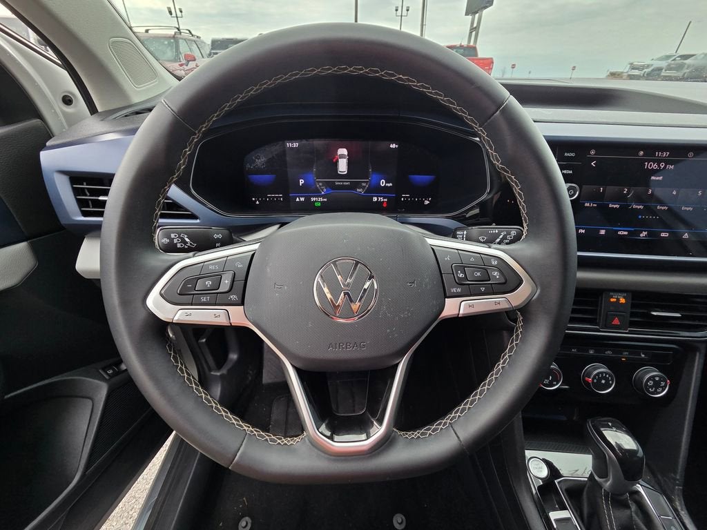 2023 Volkswagen Taos SE