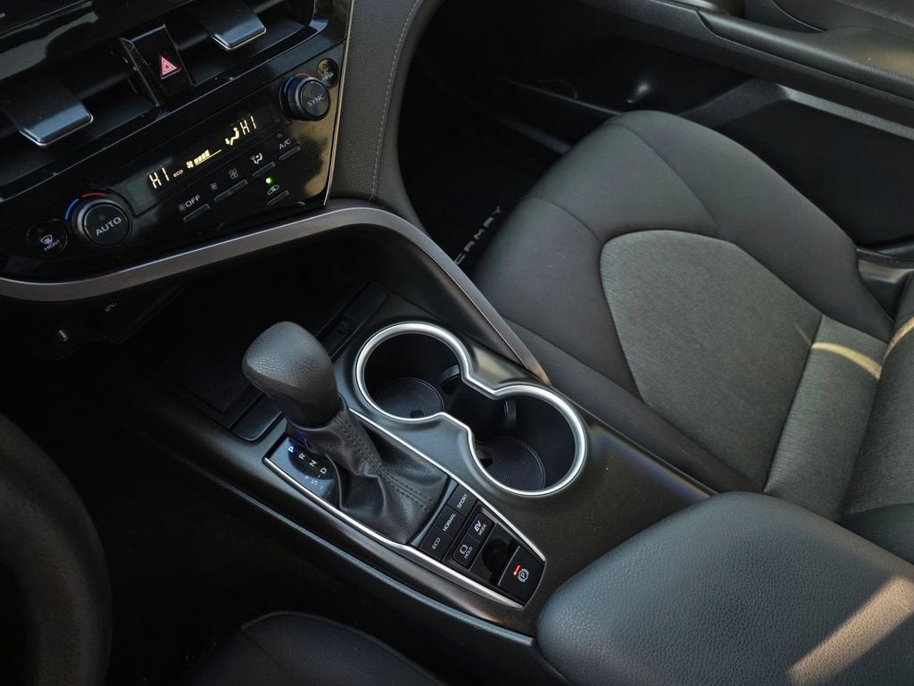 2023 Toyota Camry Hybrid LE