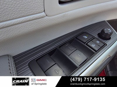 2025 Toyota Sienna XLE