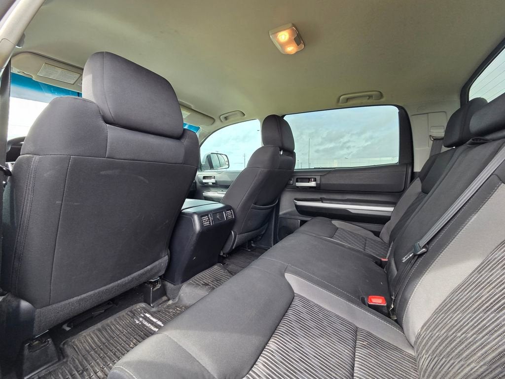 2017 Toyota Tundra 4WD SR5