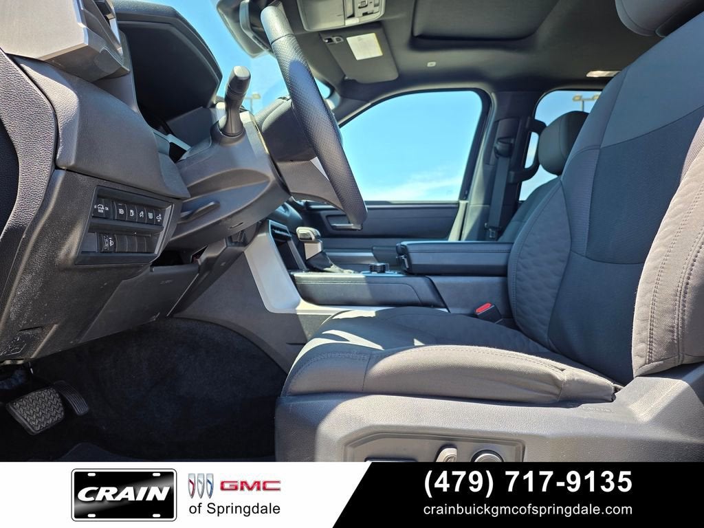 2025 Toyota Sequoia SR5