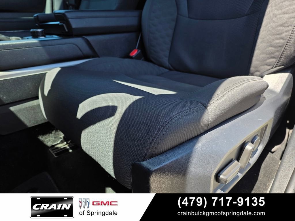 2025 Toyota Sequoia SR5