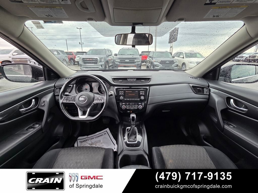 2017 Nissan Rogue SV