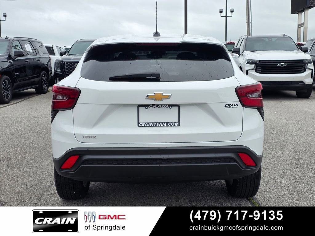 2025 Chevrolet Trax LS