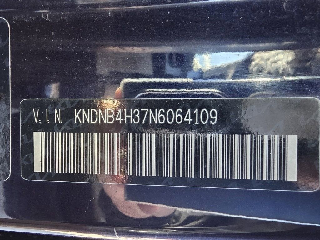 2022 Kia Carnival LX