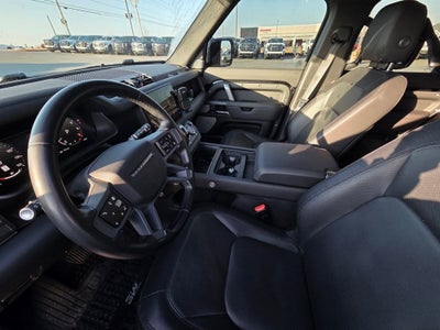 2024 Land Rover Defender X-Dynamic SE