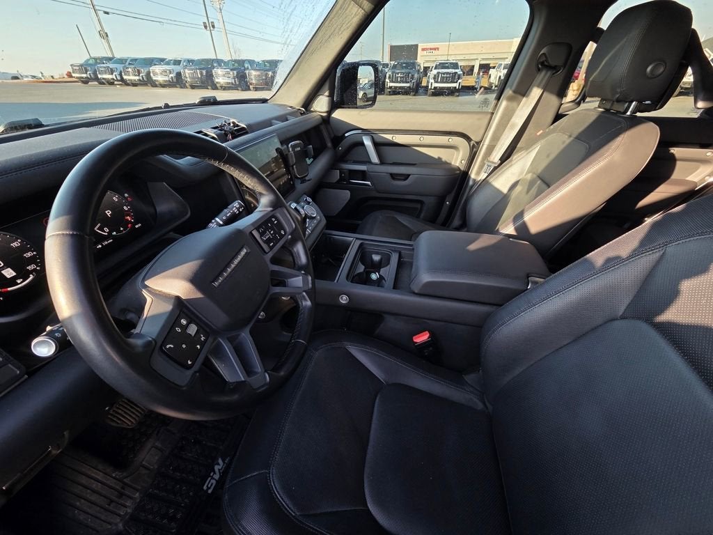 2024 Land Rover Defender X-Dynamic SE