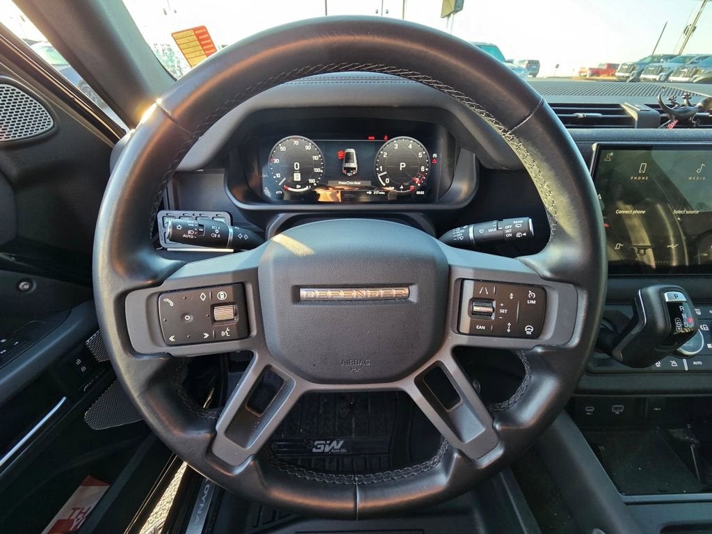 2024 Land Rover Defender X-Dynamic SE