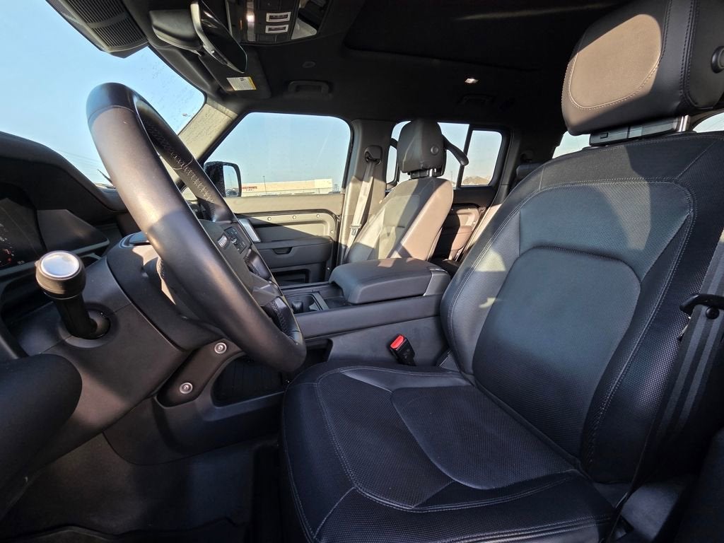 2024 Land Rover Defender X-Dynamic SE