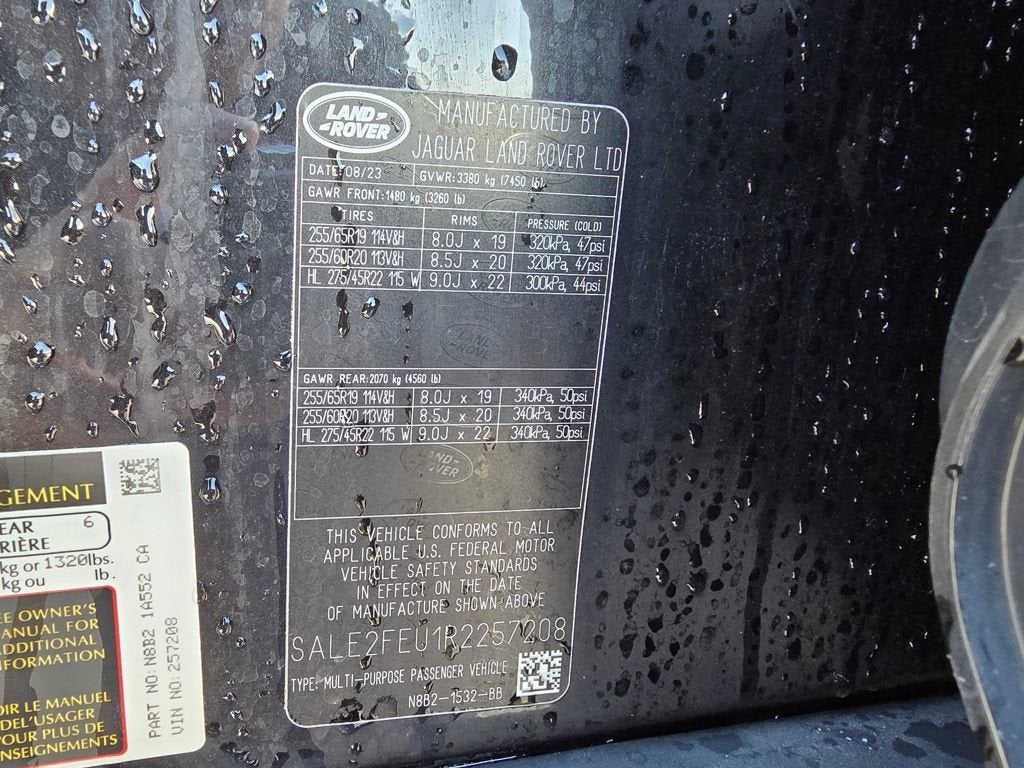 2024 Land Rover Defender X-Dynamic SE