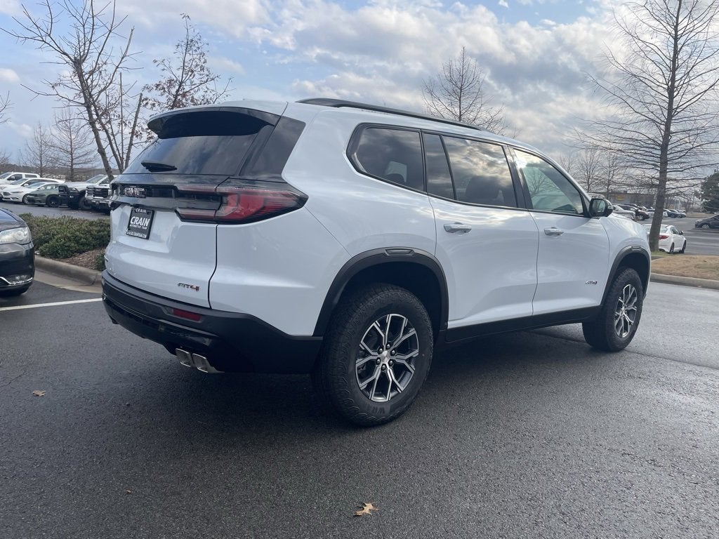 2026 GMC Acadia AT4