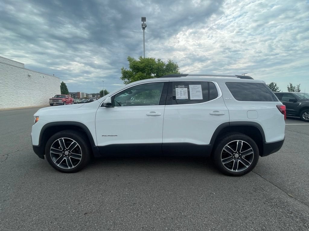 2023 GMC Acadia SLT
