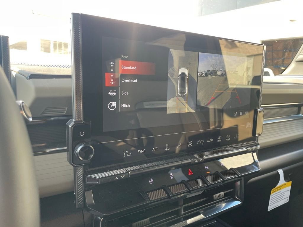 2026 GMC HUMMER EV SUV 2X