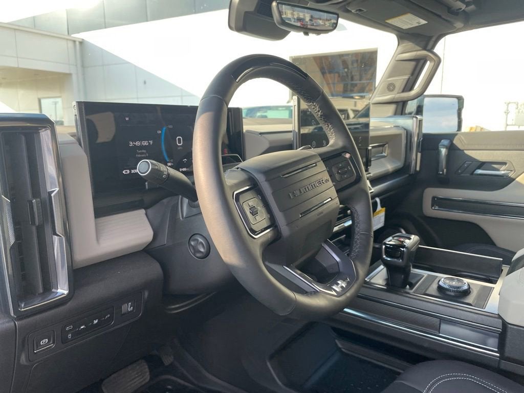 2026 GMC HUMMER EV SUV 2X