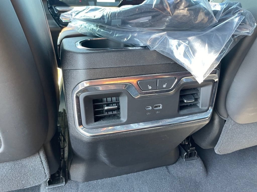 2024 GMC Sierra 3500 HD Denali Ultimate DRW