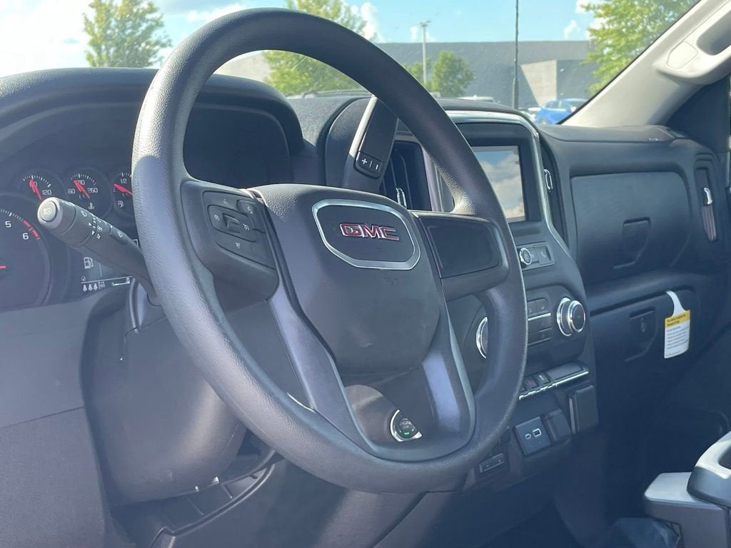 2025 GMC Sierra 2500 HD Pro