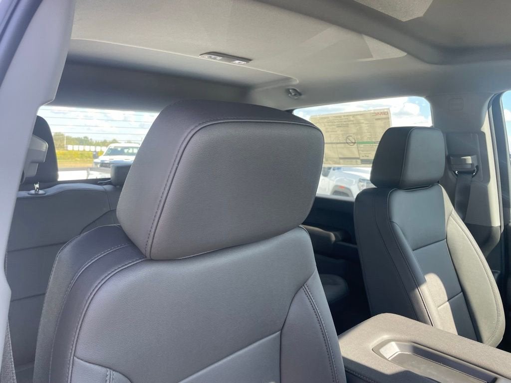 2025 GMC Sierra 2500 HD Pro