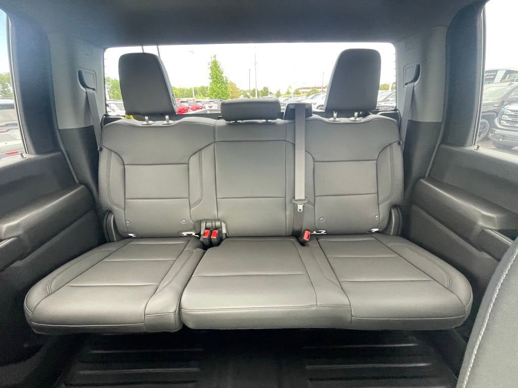 2025 GMC Sierra 2500 HD Pro