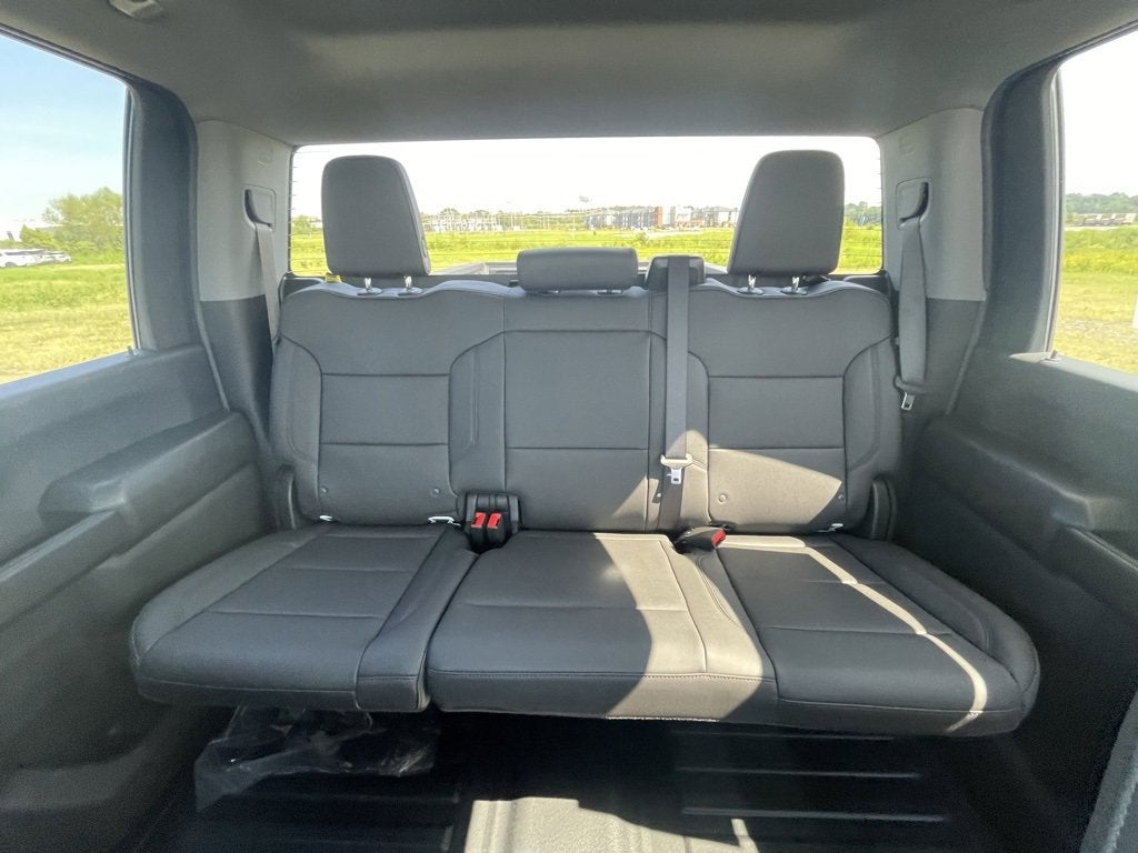 2025 GMC Sierra 2500 HD Pro