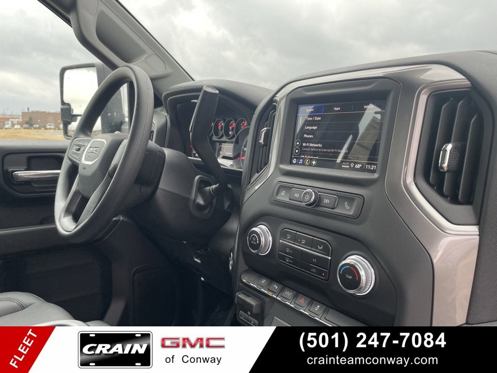 2025 GMC Sierra 2500 HD Pro