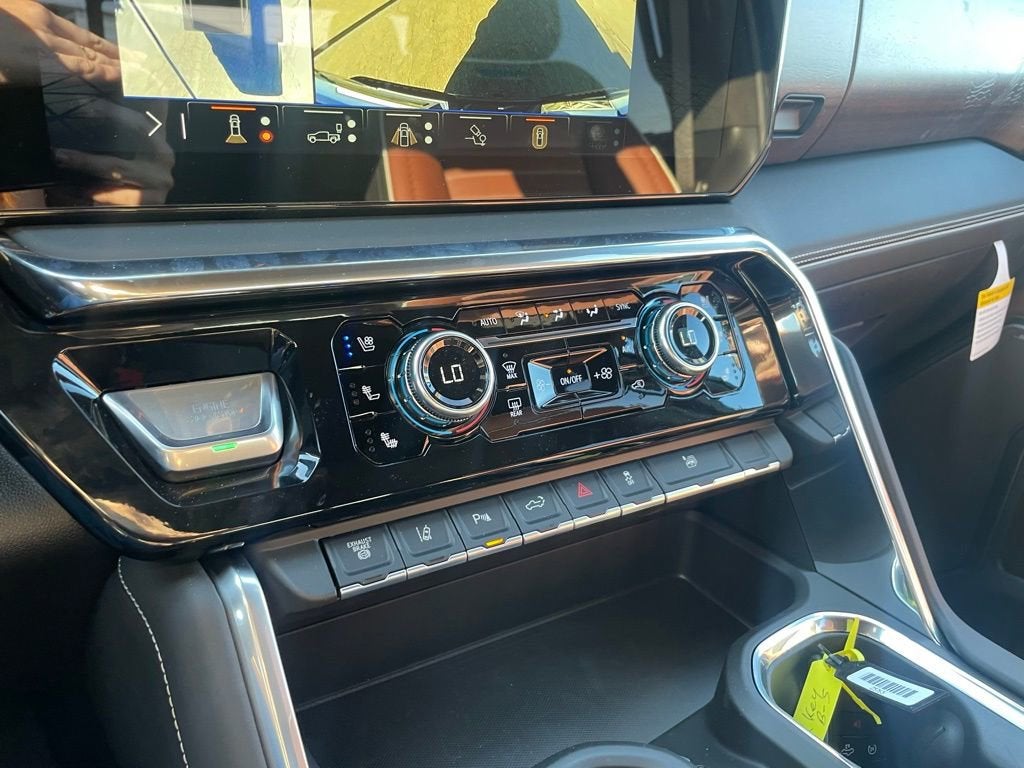 2026 GMC Sierra 3500 HD Denali Ultimate DRW