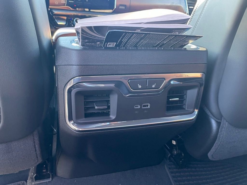 2026 GMC Sierra 3500 HD Denali Ultimate DRW