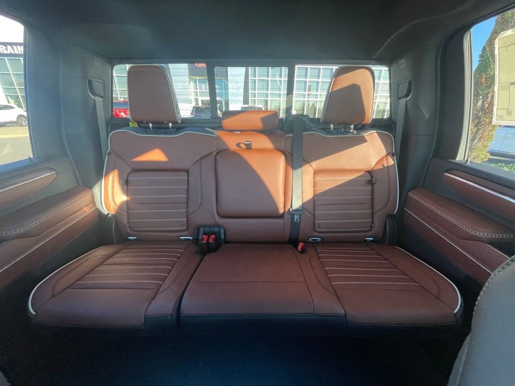 2026 GMC Sierra 3500 HD Denali Ultimate DRW