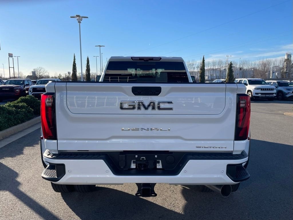 2026 GMC Sierra 3500 HD Denali Ultimate DRW