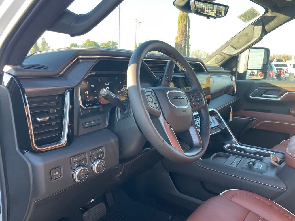 2026 GMC Sierra 3500 HD Denali Ultimate DRW